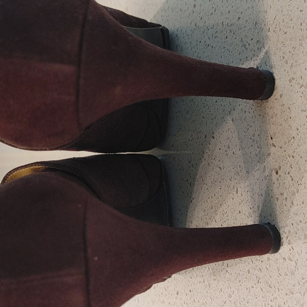 YSL Brown suede heels. Size 6.0 - Picture 10 of 10